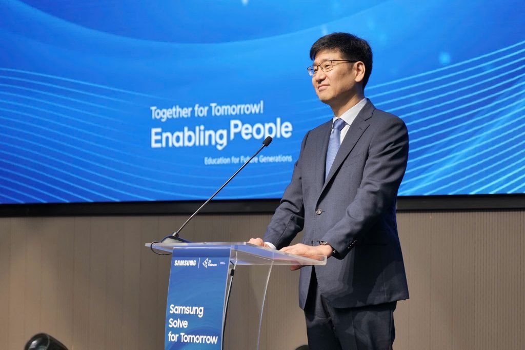 Ông-Na-Ki-Hong-Tổng-Giám-đốc-Samsung-Việt-Nam-phát-biểu-tại-sự-kiện-1024x682