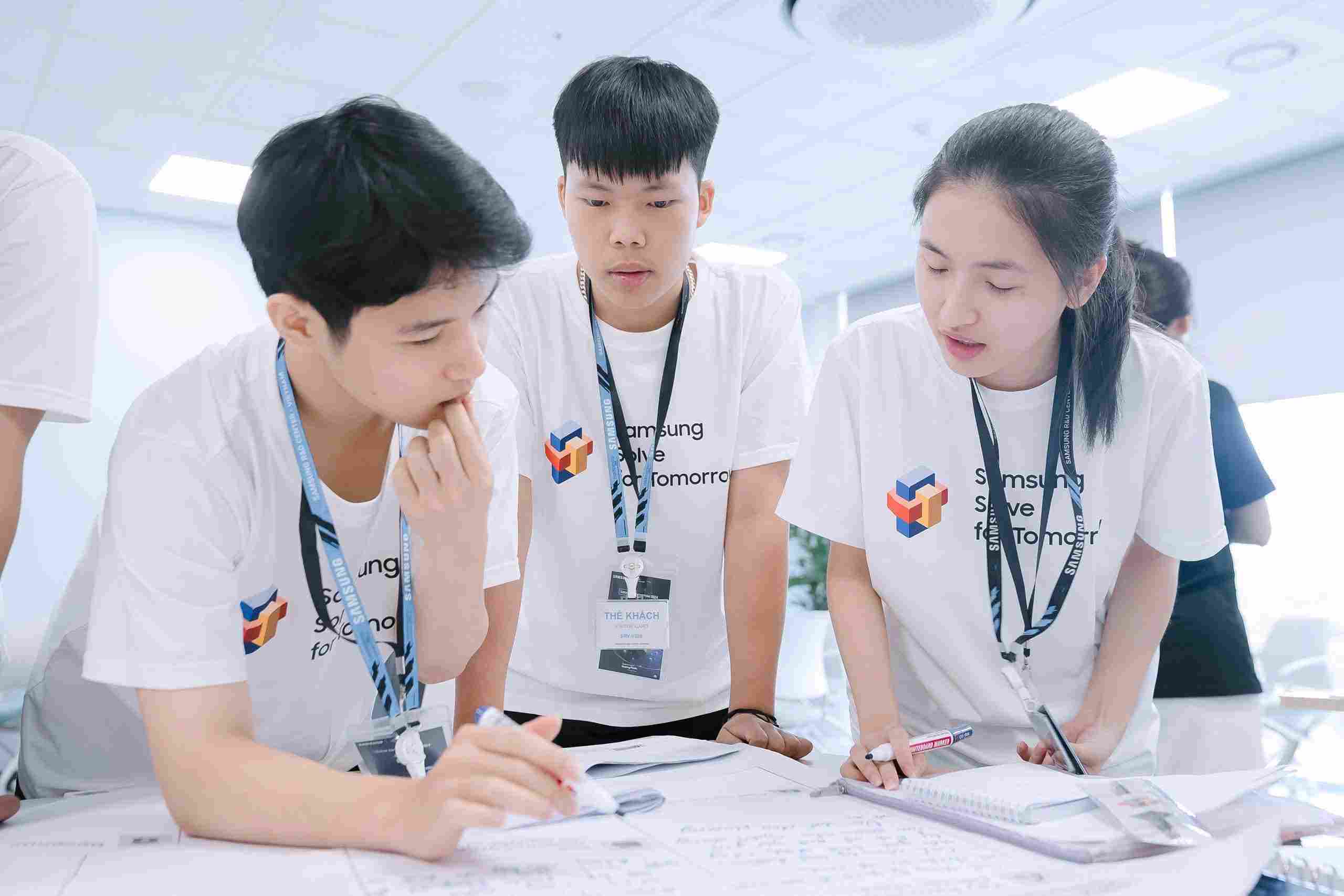 TOP 50 sẽ có cơ hội tham gia nhiều chương trình tập huấn bổ ích trong quá trình phát triển mô hình sản phẩm
